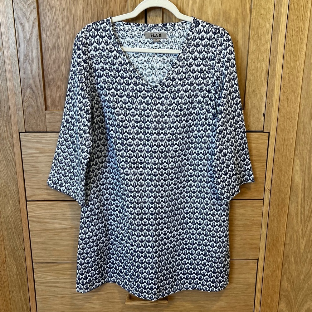 Flax Women’s Long and Easy Linen Tunic Top Navy Blue Regalia Size P Coastal